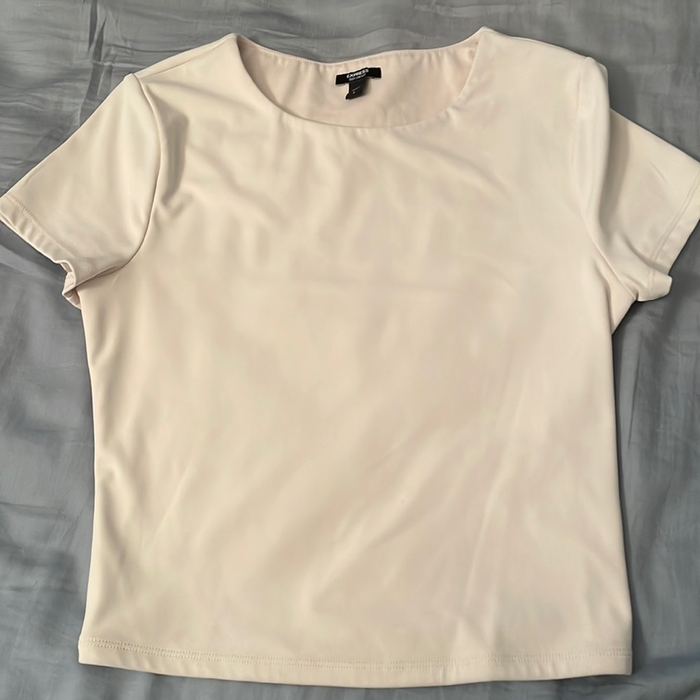Tight White Express Shirt
